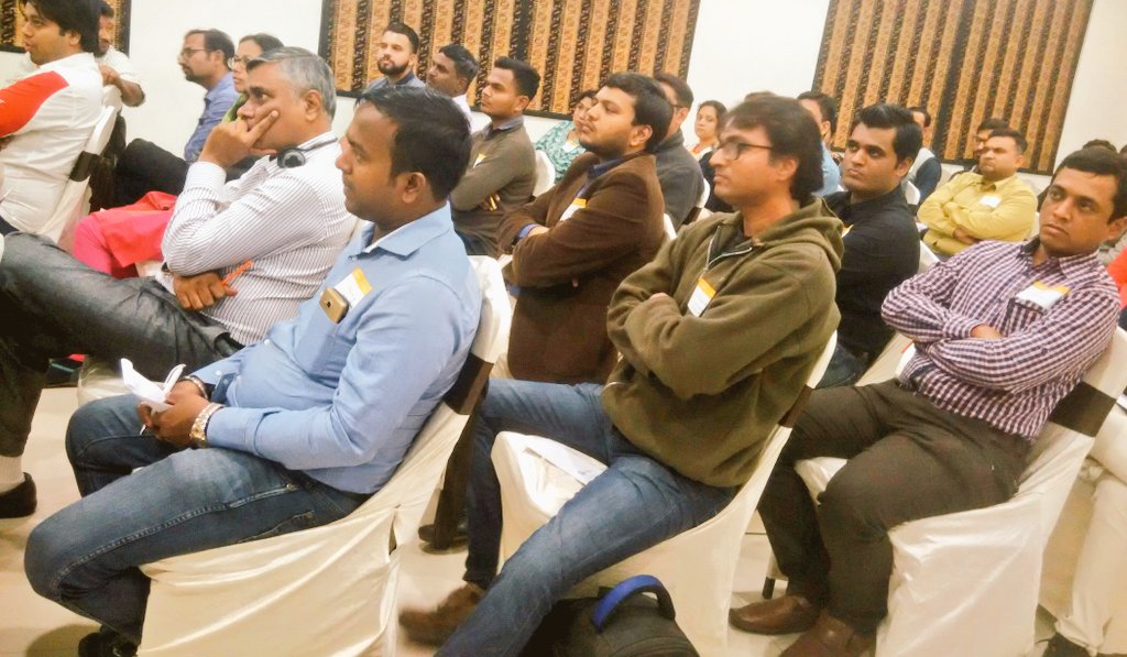 orientalsabers's tweet photo. #Engaged #customers at the @NowFloats #NFConnect event. Today we teach, learn, and improve our product. #SME #DigitalDesh #MakeInIndia https://t.co/RtrMypFWTy
