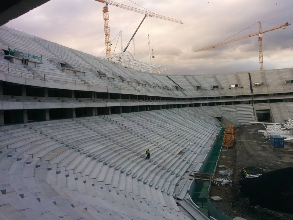 Nouveau stade de Tizi Ouzou, la toiture commence à prendre forme 3