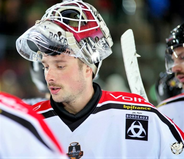 AMOS_Bordeaux's tweet photo. [PORTRAIT] @SebYlonen, la quête de l'excellence https://t.co/JrtDp7GHQC @BordeauxHockey @boxersbordeaux @StephanTartari  #JMLPhotos #hockey https://t.co/mORYTYowN3