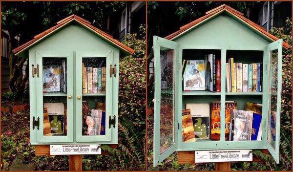 Diverliteraria's tweet photo. Bibliotecas únicas y gratuitas al aire libre https://t.co/BPbyuJ5lI2