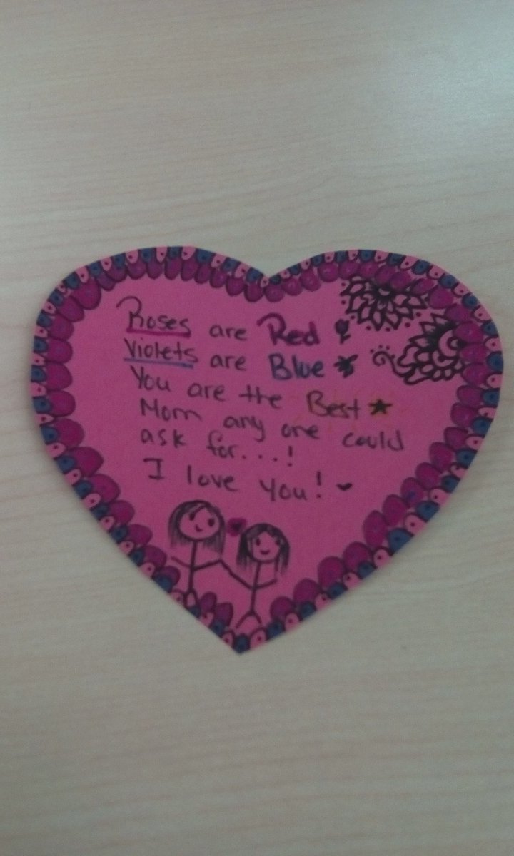 hen027RTMS18's tweet photo. These are Class 77's Valentine cards! They have worked really hard for their Valentine! https://t.co/x4xBRQHxKu