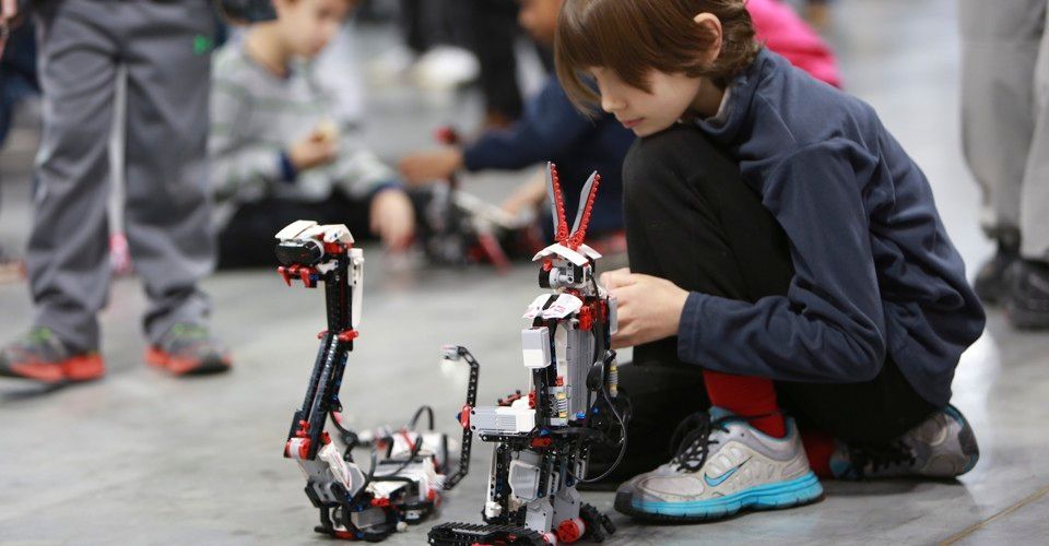 DartEdTech's tweet image. Design thinking in high demand, but what does this buzzword entail? buff.ly/2kNv3S2