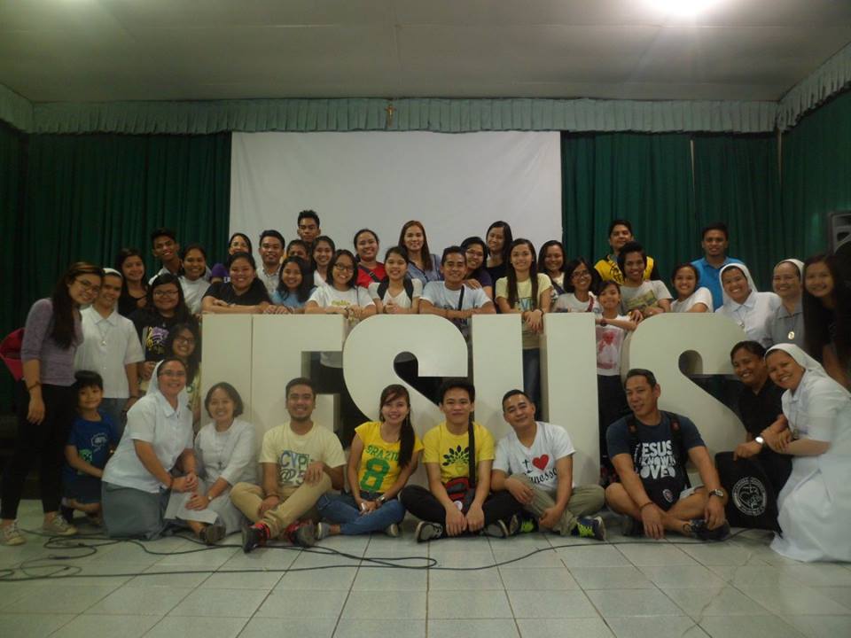 c_edusma's tweet photo. Youth Serving Youth.. BE a Canossian Volunteer-Philippines 
April 6-May 7, 2017
#CanossaMakeJesusKnown https://t.co/sFXLPka4yg