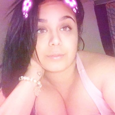 _simplyystoned's tweet photo. #NewProfilePic https://t.co/4bGGWqDRTs