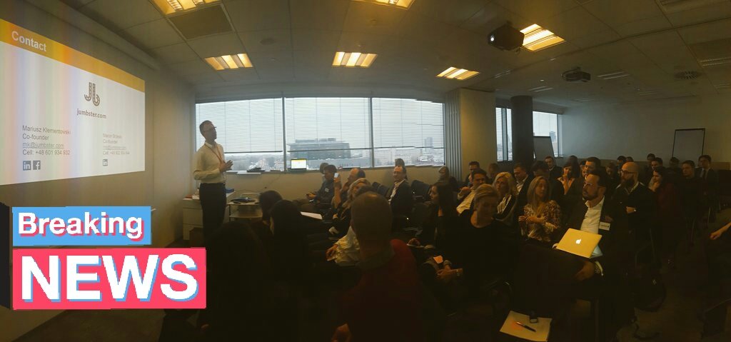 Productive meeting between startups at <a href="/PwCCollider/">Startup Collider</a> &amp; <a href="/PwC/">PwC</a> experts to bring startup ideas to market. #PwC #Fintech #InsurTech #SaaS #BigData