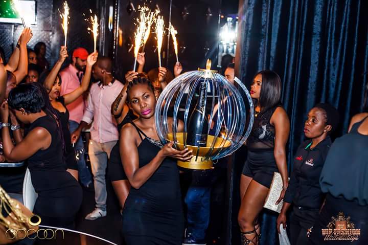 Buntu_Ngeleza's tweet image. S/o to the bottle poppers of the #VipFashionWednesdays  @Cocoonloungejhb . Let's do it again tonight