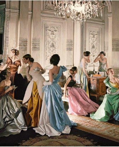 SewingformySoul's tweet photo. A Cecil Beaton photograph of models wearing Charles James gowns for an American Vogue shoot, 1948.... https://t.co/P6MsUAn0mS
