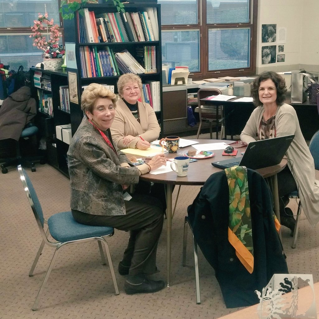 SESC Gifted Consultants Lynda, Sharon, &amp; Shawn...planning...smiling☺...and no doubt THINKING at the highest levels of Bloom's Taxonomy!!!!