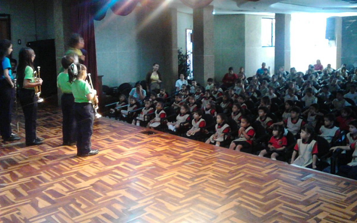 Concierto <a href="/ProgramaNIS/">Programa NIS</a> en el Colegio Nuestra Señora del Carmen #Los42delSistema #ElSistemacumple42 <a href="/elsistema/">El Sistema</a>