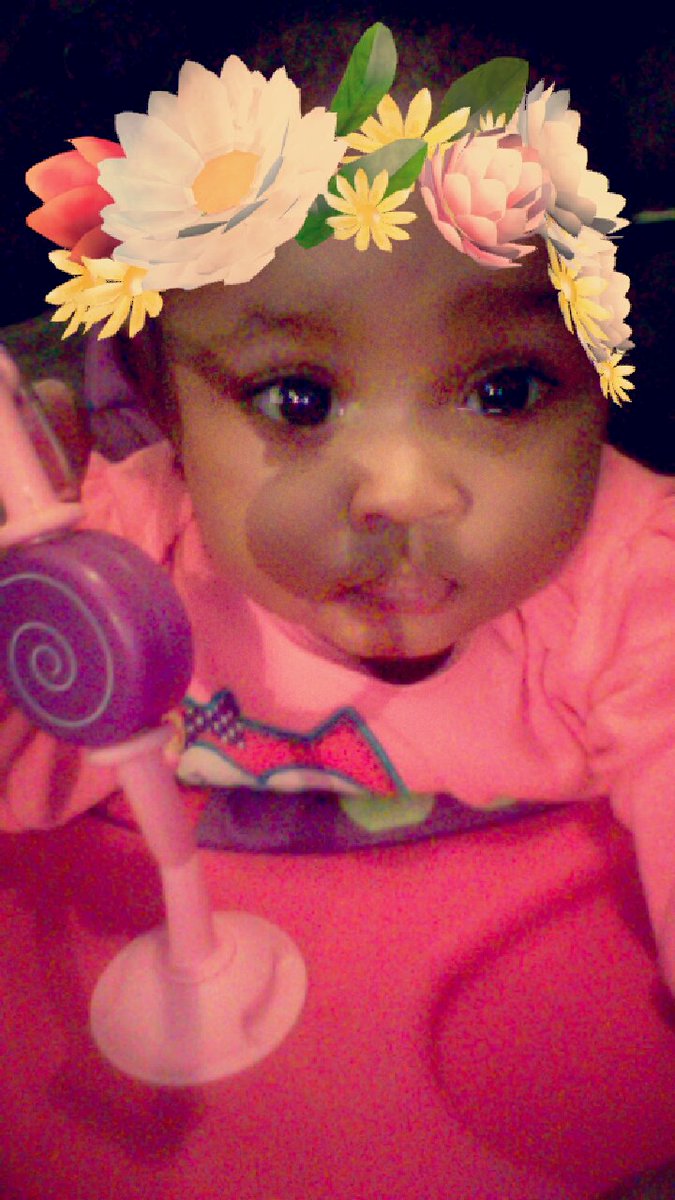 _lyndaxo's tweet photo. Just cause Twitter has never seen my baby ❤ https://t.co/aPyzbOXpFH
