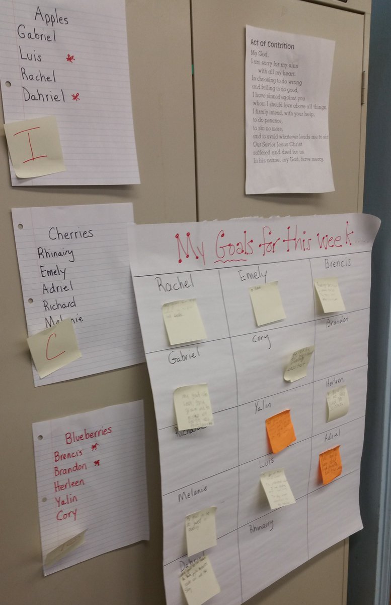 EdTech_Sharon's tweet image. Open House at St. Thomas Aquinas demonstrated blended learning in action!   #blendedlearning @EducateLLC