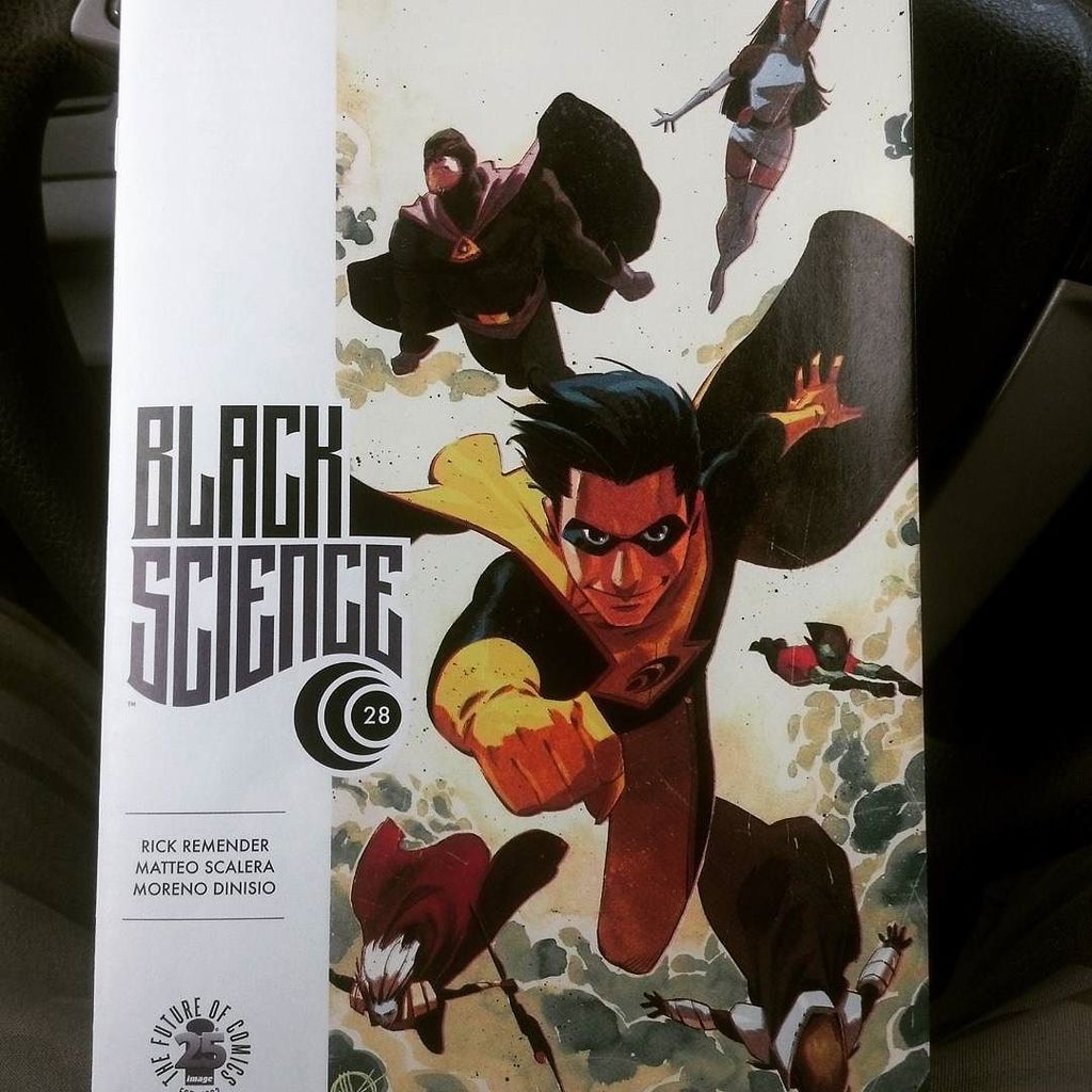 sin_potter's tweet image. One of the best issues to date for black science. Enjoyed it #blackscience #comics #imagec… ift.tt/2kP3Luu