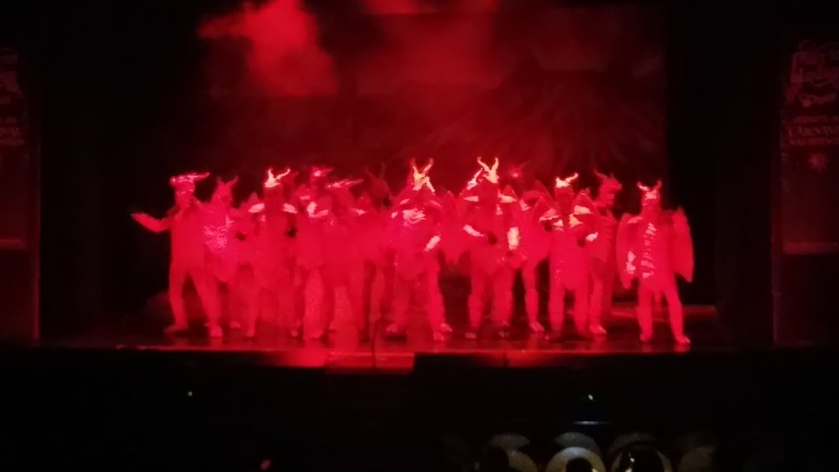 TVCarmo's tweet image. Empieza hoy el carnaval con la comparsa de Sevilla Fuego