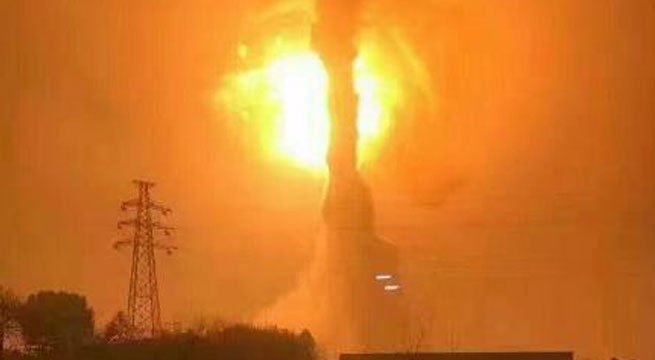 kolkata24x7eng's tweet image. Massive Explosion Rocks Chemical Plant In East China
english.kolkata24x7.com/international-… #EastChina #MassiveExplosion