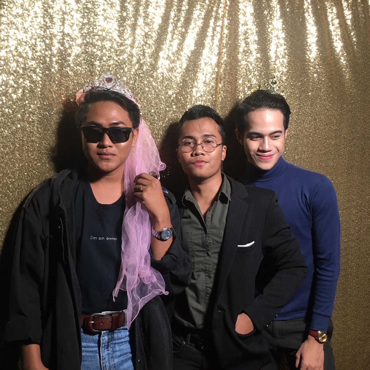 zaymzrf's tweet photo. #SpectreNight https://t.co/7E5OUbghiD