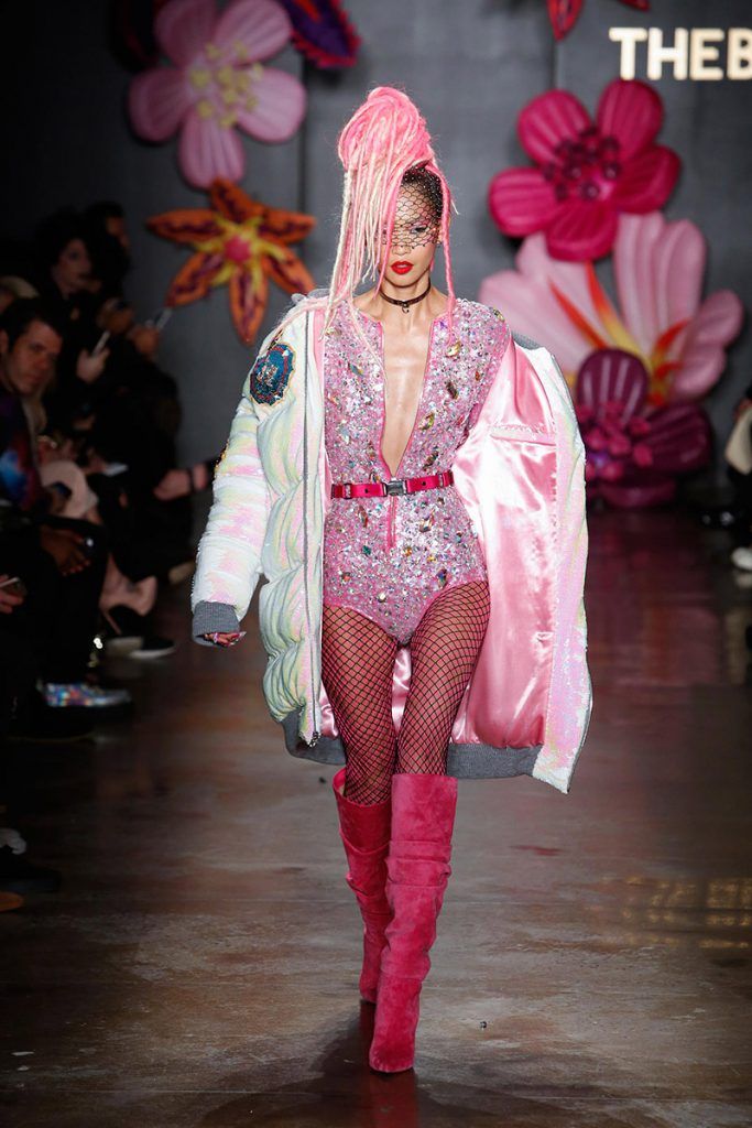 made's tweet photo. MADE's Ultimate Survival Guide for #NYFW > https://t.co/PPENkX1q0B #MADEnewyork #MADEfw https://t.co/pVdr0k4n1J