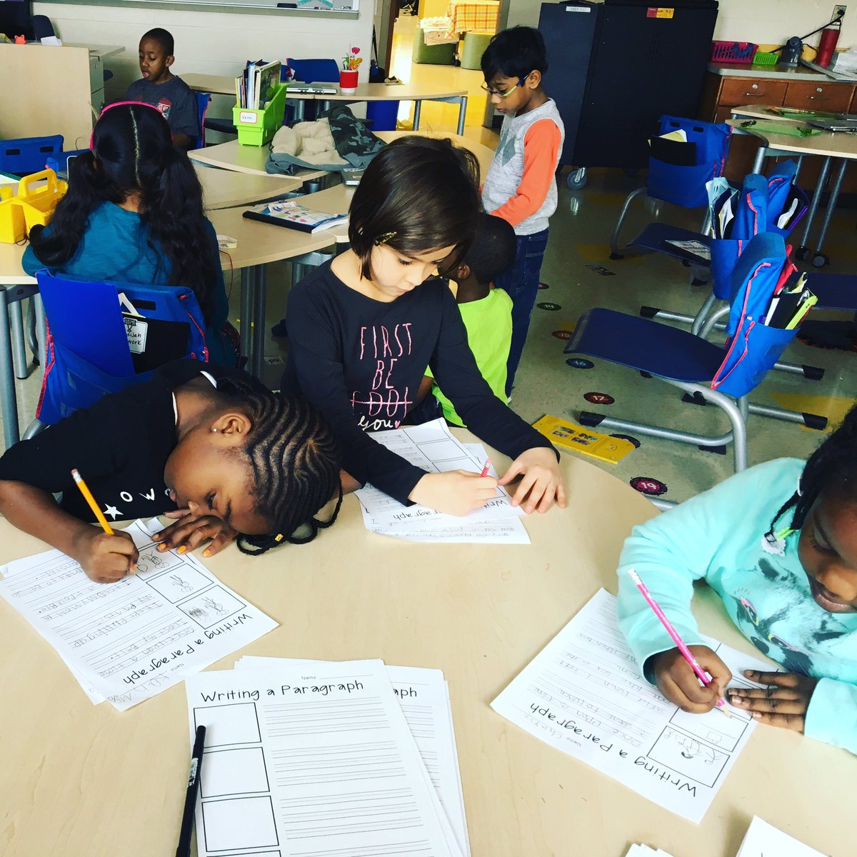 MrsDavis618's tweet photo. We are working hard on writing our personal narratives about a time we learned a lesson in our own lives! @LyonsMill #lmeswrites https://t.co/qJAJjWYQxU