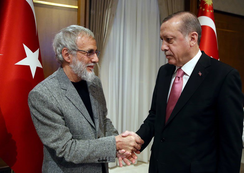 Yusuf Islam at the Presidential Complex
tccb.gov.tr/en/news/542/70…