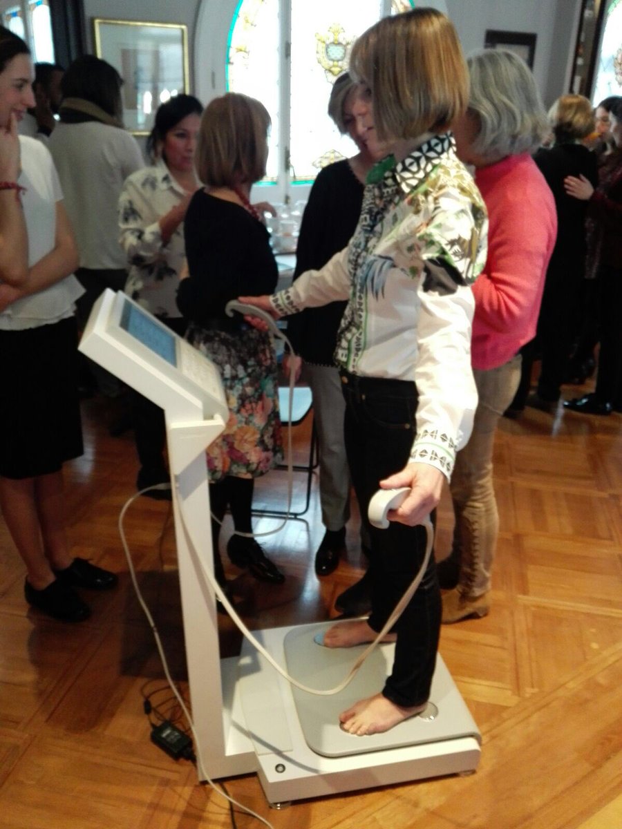 microcaya tweet media