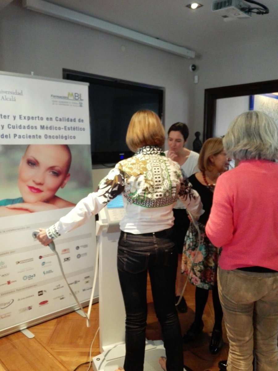 microcaya tweet media