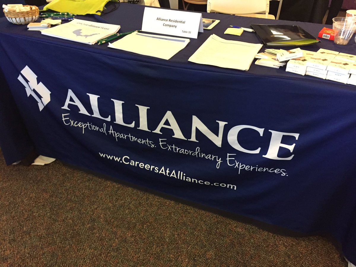 _JessieGraves_'s tweet photo. Good morning @LincolnTech @Alliance_Career will be stopping by to meet all of you #aspiring #hvac techs! #multitunity https://t.co/2FAFmZzivu