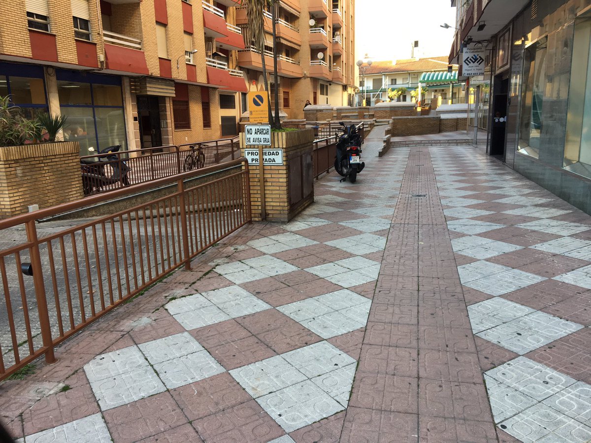 coque107's tweet photo. #CalleJugando ??? https://t.co/s8RkJnguKa