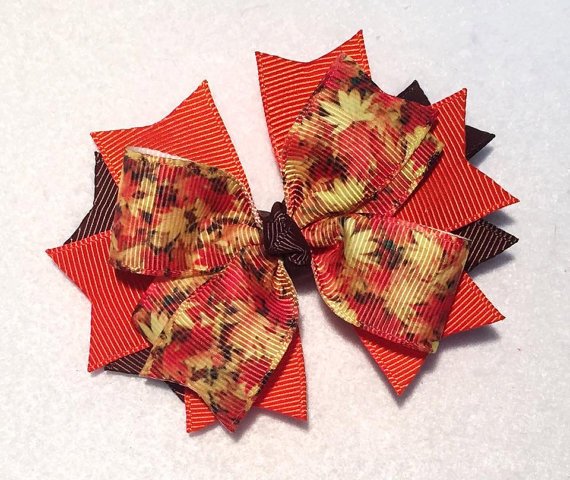Fall Hair Bow etsy.com/listing/245500… #autumn #fall #thanksgiving #stacked #hair #bow #pinwheel #leaves #clip