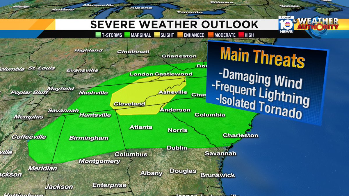 Severe Weather threat moves into the Carolinas https://t.co/Sb1PlF5g1E