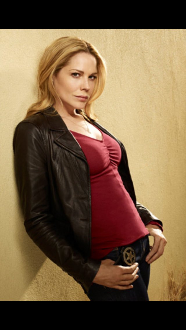Happy birthday Mary McCormack (1969). 