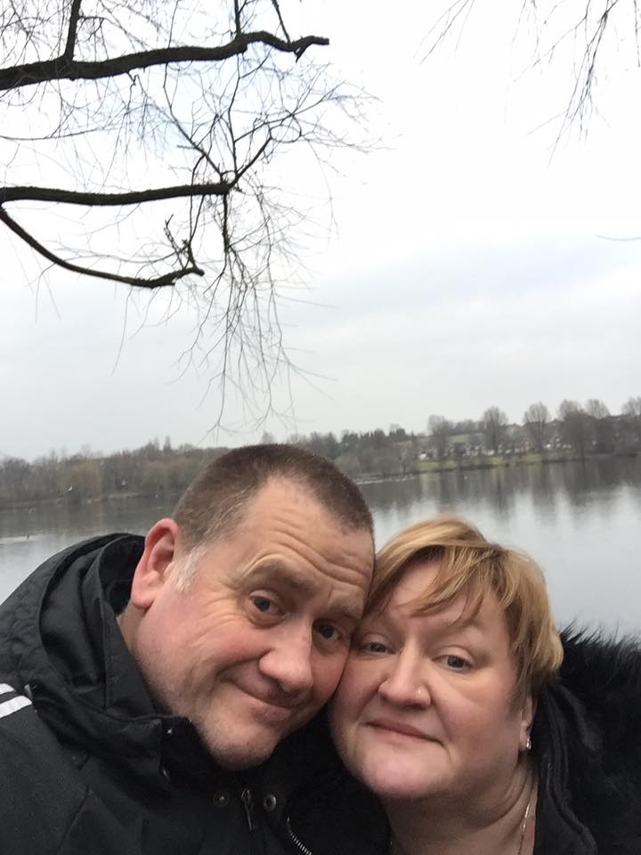 Bracing stroll to blow the cobwebs off @WestportLake1 with the now beardless hubster #babymassage on hold for an hour #WorkLifeBalance #cold