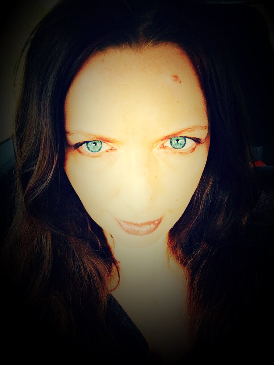IrlAlexandra's tweet photo. https://t.co/mOOdOdMRwJ