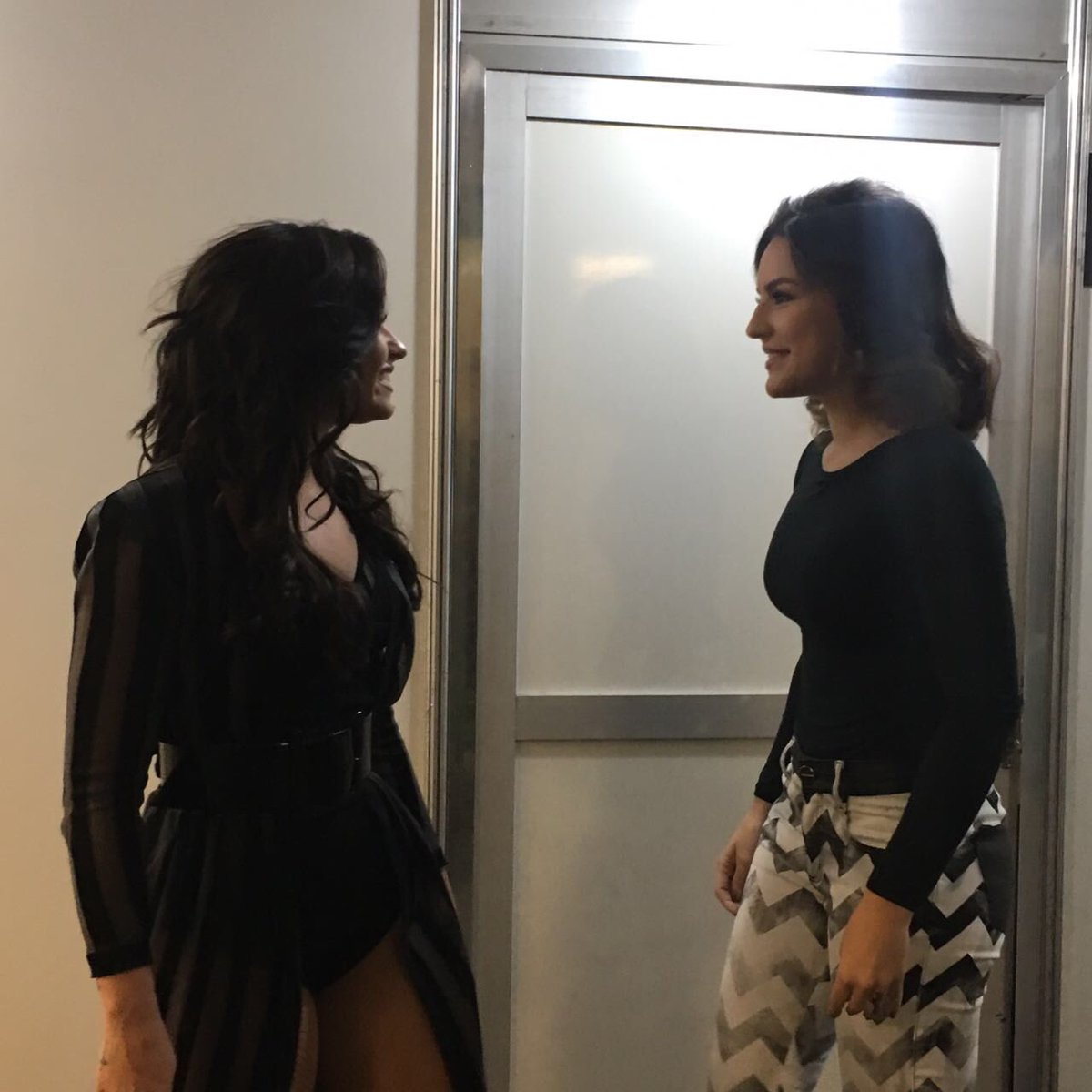 Kefera's tweet photo. RT para relembrar desse momento maravilhoso #KCAPersonalidadeBR #Kefera https://t.co/znb1P3UyXX