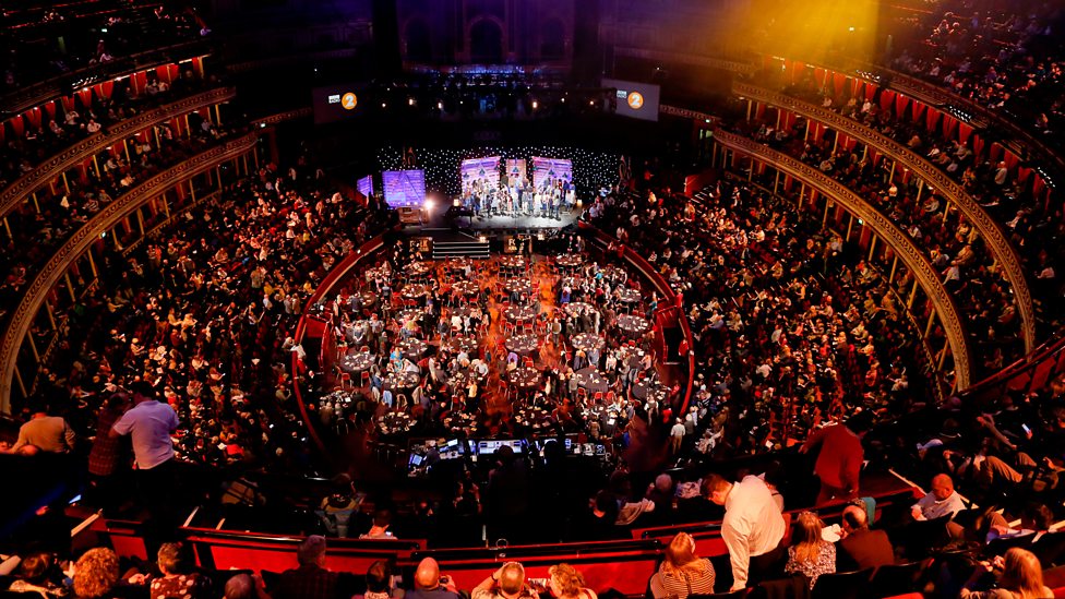 🎸 What: #R2FolkAwards

🥁 When: 5th April 2017

🎻 Who: @BillyBragg, @AlStewartInfo, <a href="/FaraOrkney/">ＦΛＲΛ</a>

🎹 Where: bbc.co.uk/folkawards