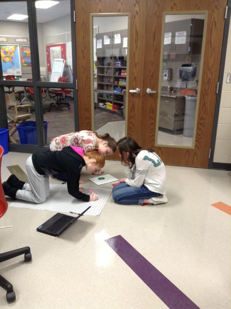 learningrocks5's tweet image. Willis Tower volume? Partnering with Noser&apos;s class. Great thinking! #RCLearns #RCTopDogs @AnkenyRockCreek