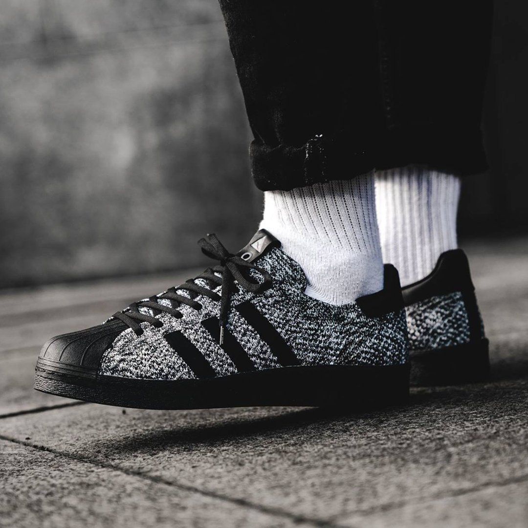 solelinksWW's tweet photo. Few sizes adding to cart
SNS x Social Status x adidas Superstar Boost => https://t.co/V9ElsVOl2Z
#NotUB https://t.co/4ELASBis54