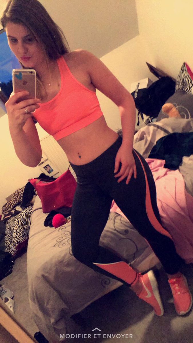 laauurriiee16's tweet photo. 💪🏼 #addicted #womensbest #musculation #bodyforce https://t.co/hEkof58OQG