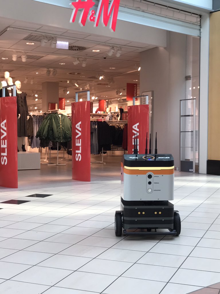 Security Robot Sam tweet media