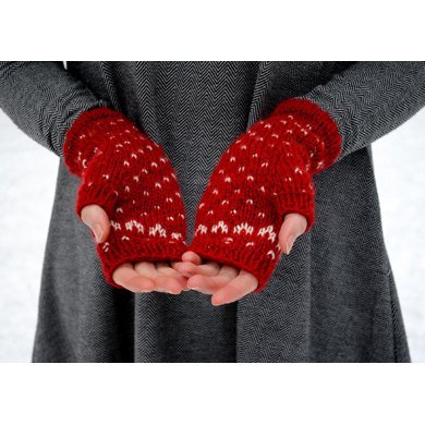 Have you seen our lovely Valentine's Day category? bit.ly/2kHdpx7