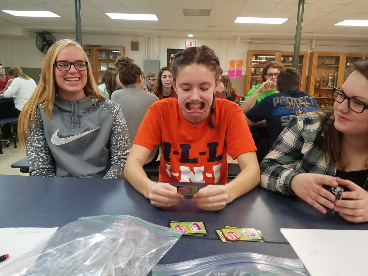 adromine's tweet photo. Game day with students at ALAH #alahknights #gameday #watchyamouth #funinteraction @steffseeg @arthursupt https://t.co/iNDbsW4iCO