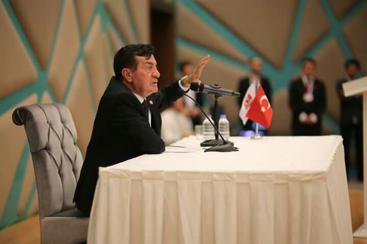 "Her zaman bir yol vardır. Sabırla alacağız bu yolu."
Osman PAMUKOĞLU

OsmanPamukoğlu HAYIRdiyor