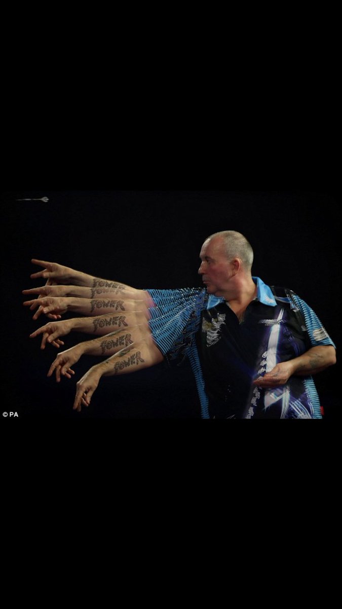 Tom Brady is the #GOAT but no one throws darts like Phil 'The Power' Taylor #unknowngoats
