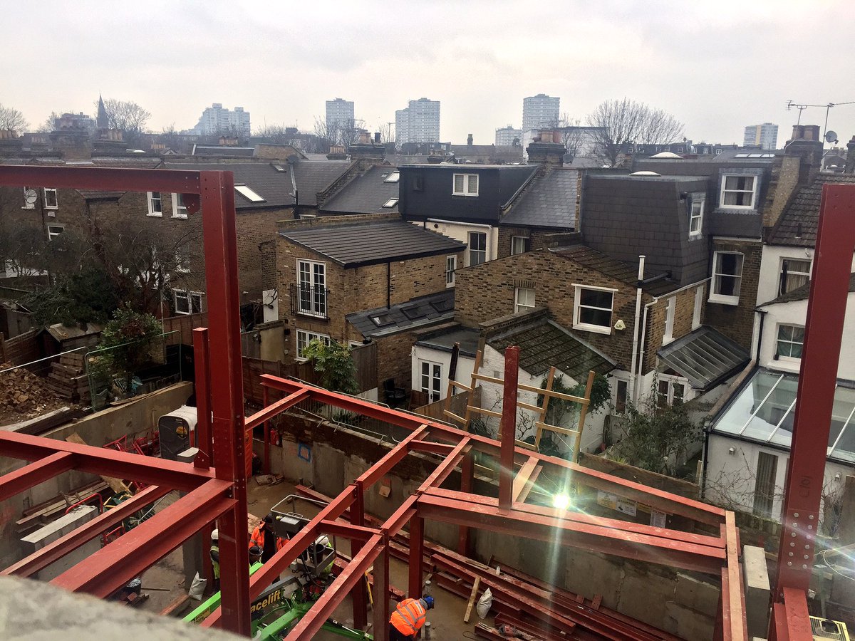 BoultbeeLDN's tweet photo. Great views at our site meeting with @ChameleonLDN today. #theSet #luxuryhomescomingsoon https://t.co/e94z7Zij78