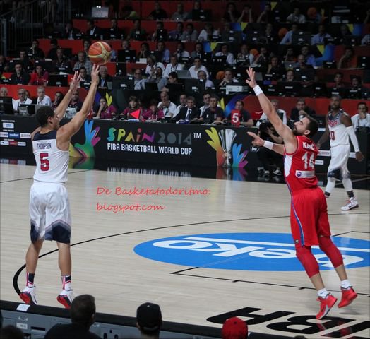 BasketatodoRitm's tweet photo. Happy birthday to @KlayThompson !! #oklay #killer #monster 😉😉 https://t.co/57PceEl73w