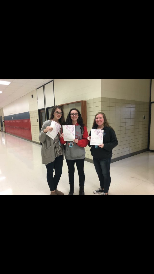 GlendaleGSS's tweet photo. Just some GSS girls spreading the word about our Respite Rally on March 26 from 3-5 at Glendale💜👟💟 https://t.co/iAebvS2lrF