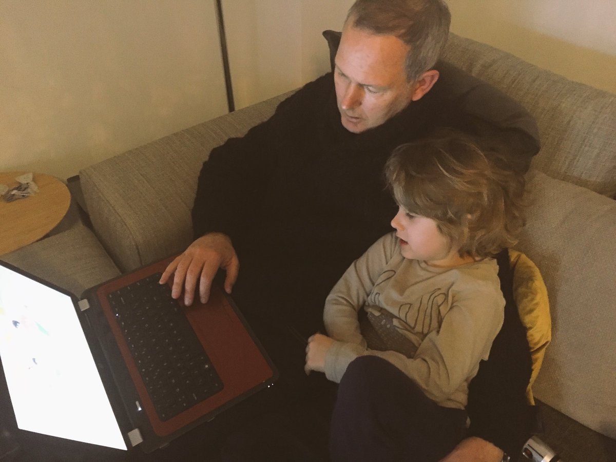 NolanLois's tweet image. @atbarryisland #ceirios more Oxford Owl reading for Daddy and IN, we are loving it #learntoreadreadtolearn