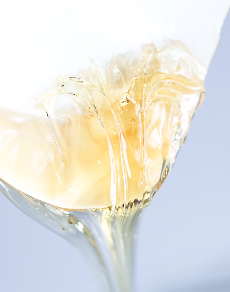 EvolvdOregon's tweet photo. A glorious dollop of #Chem4OG Single Source Terpene-Infused CO2 Craft Extract ⛽️ ⛽️ ⛽️  cultivated by @Phoenix0Rising 
#ComingSoon
#EVOLVD https://t.co/nMkq1RrYWd