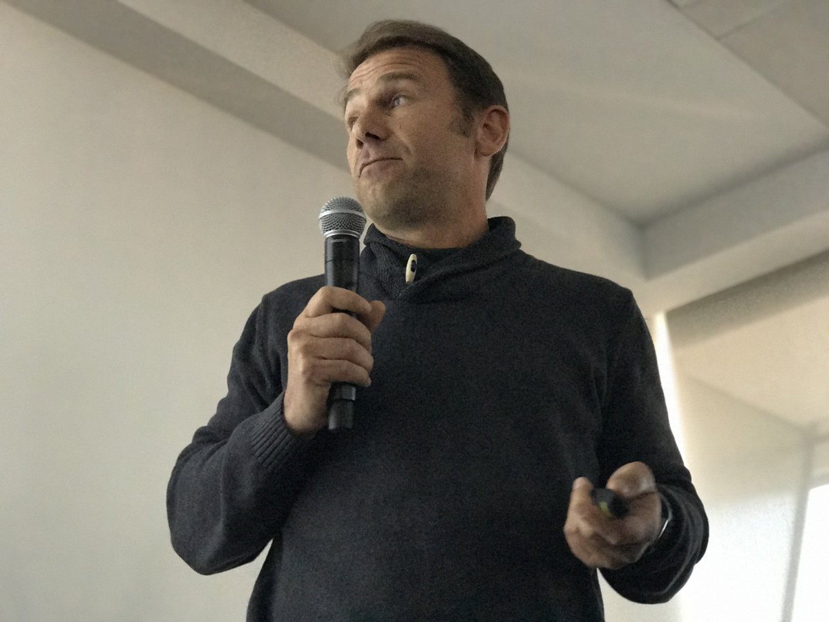 First Criteo Tech Talk <a href="/Criteo/">Criteo</a> Barcelona - Thank you <a href="/lkrugpro/">Luis Krug</a> for your time and your story ! Really inspirational ! 
#CriteoTechTalks