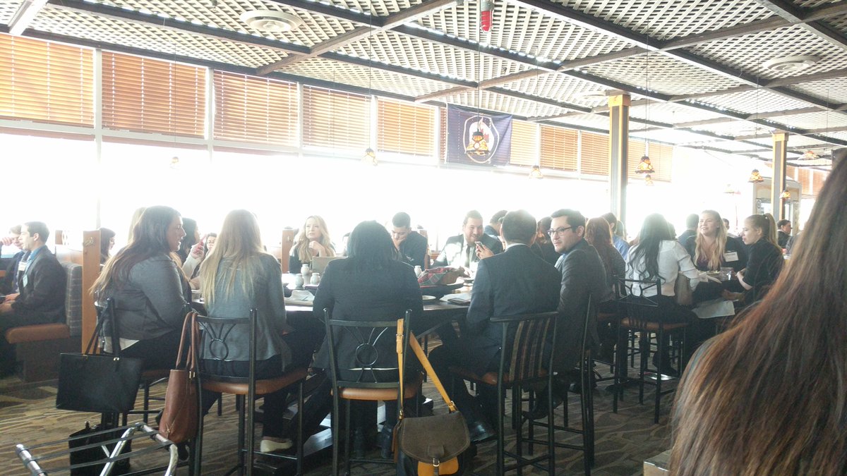 reinitheso's tweet photo. Busy lunch at #Directions2017. Lots of energy and good discussions! https://t.co/Tyot9nOUbI