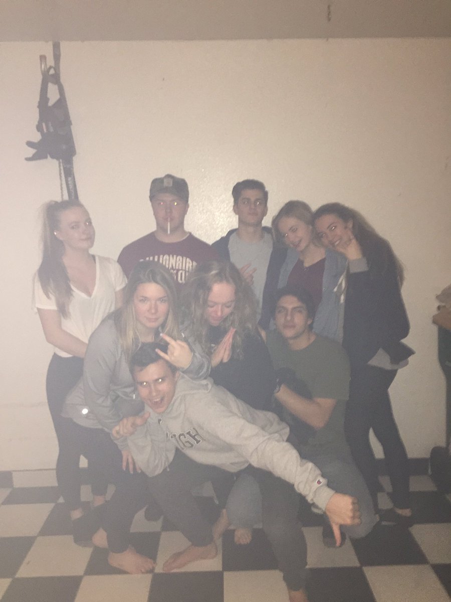 MatttttiMeldahl's tweet photo. my friends> yours https://t.co/a8fq8qIuhH