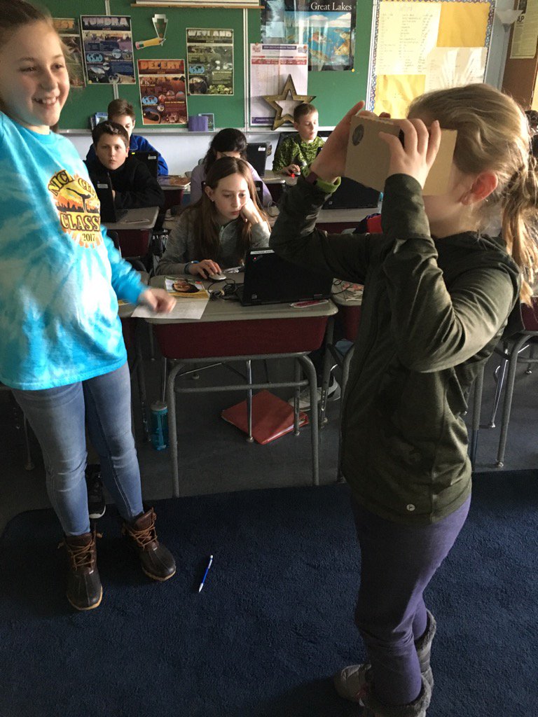 Testing out virtual reality of our own making! #vivian1617 <a href="/MarkDrollinger/">Mark Drollinger</a>